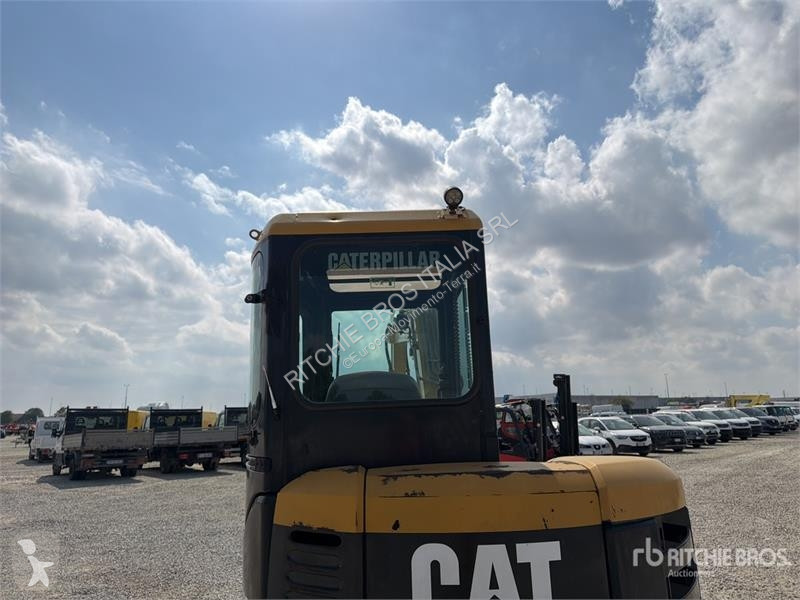 Skovel Caterpillar CR Mini Excavator (Inoperable)