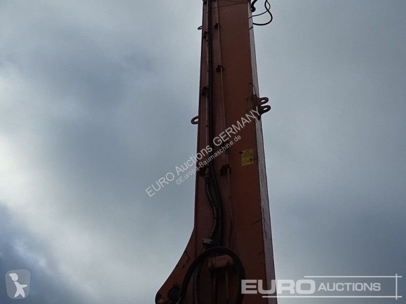 Escavadora Hitachi