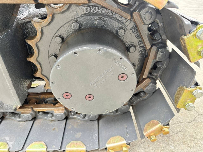 Skovel Doosan 9C