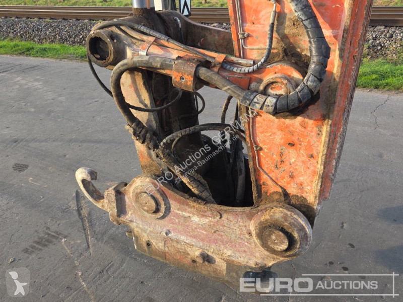 Skovel Hitachi 6
