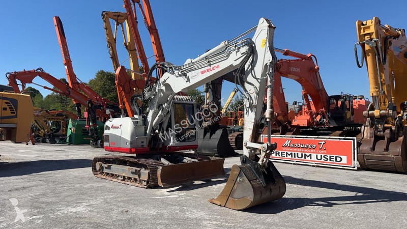 Excavadora Takeuchi TB2150R
