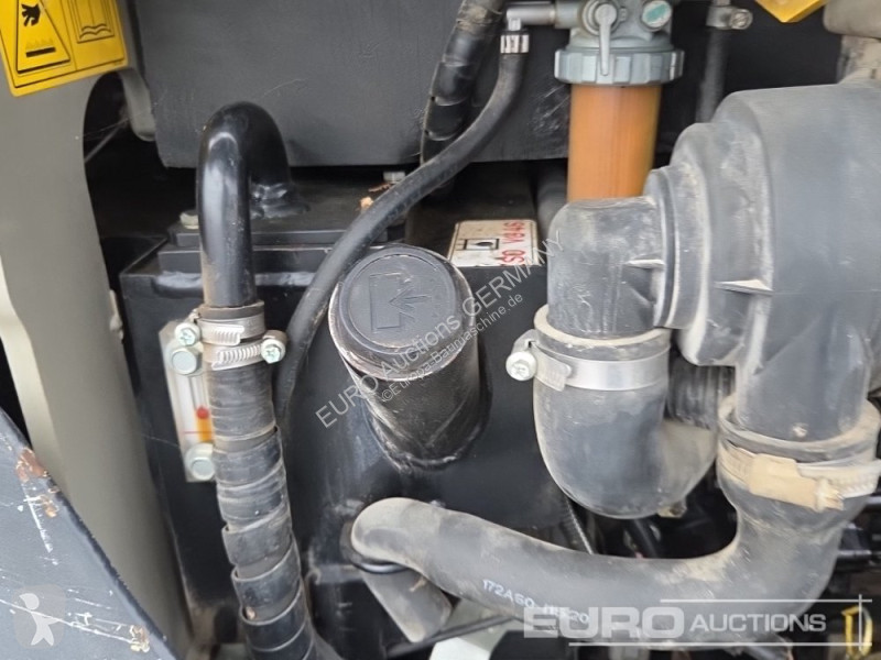 Экскаватор Yanmar