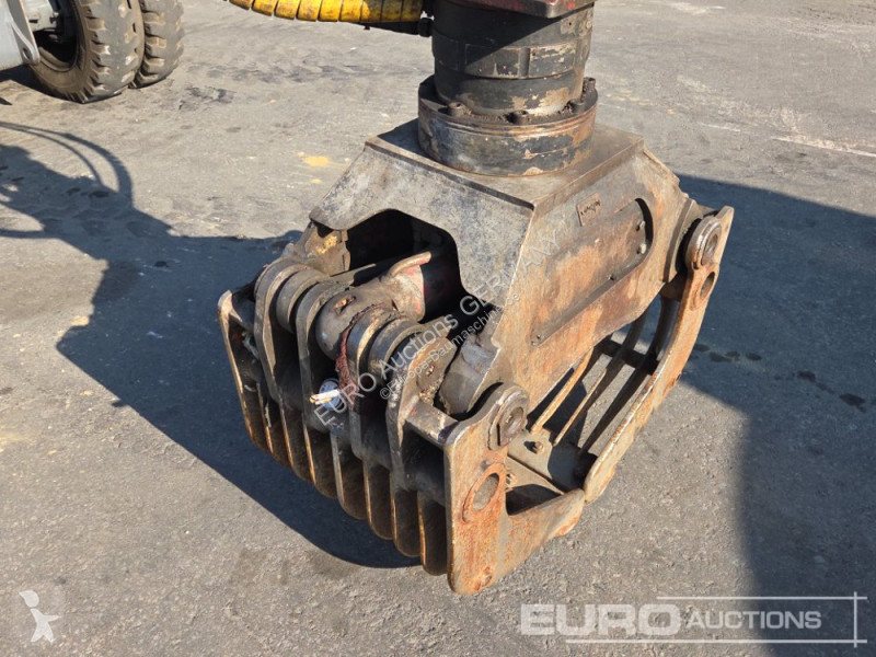 Pelle Takeuchi TB295W