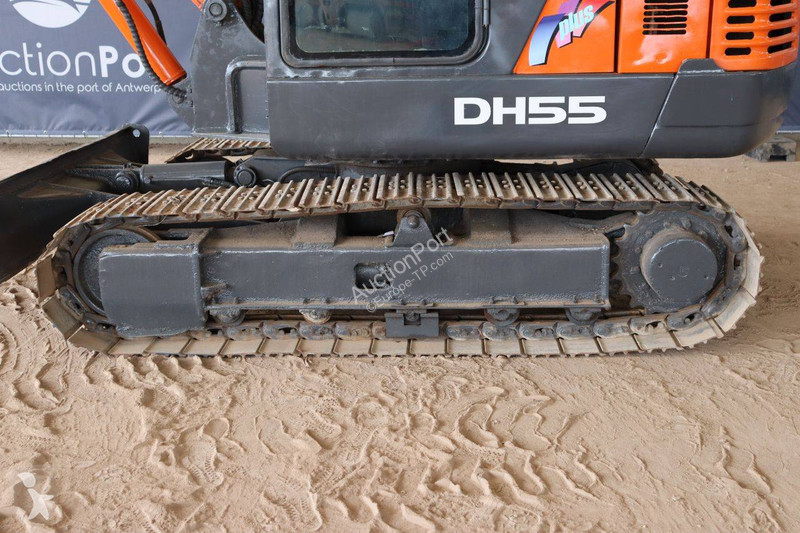 Pelle Doosan DH55