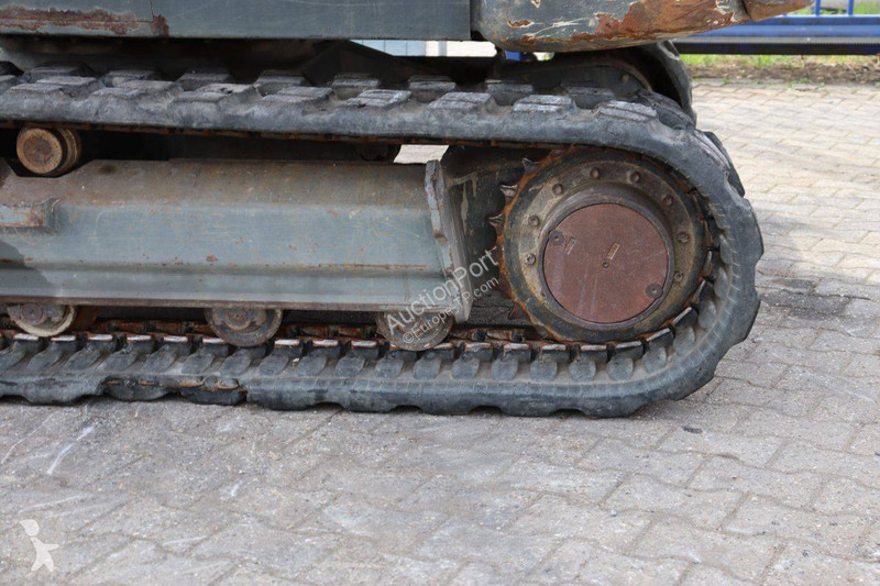 Pelle Neuson ET90
