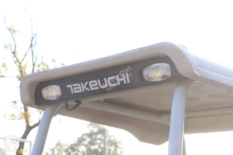 جرافة Takeuchi TB216