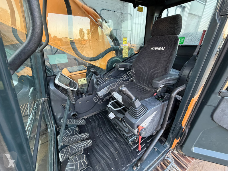 Pelle Hyundai HX380L