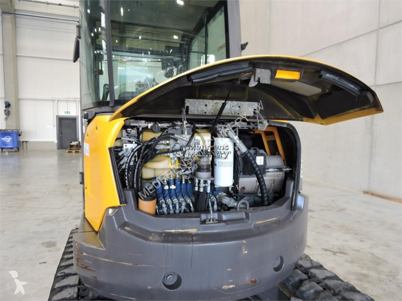 Багер Volvo ECR50 D