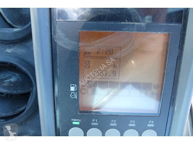جرافة Yanmar VIO23-6