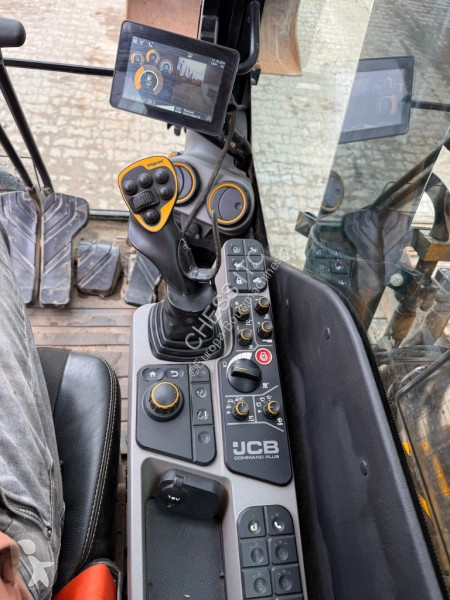 جرافة JCB 220 XL 4F - 220X LC - 220XL - 220X L4F