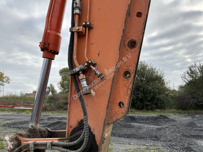 Excavator Hitachi ZX160 LC3