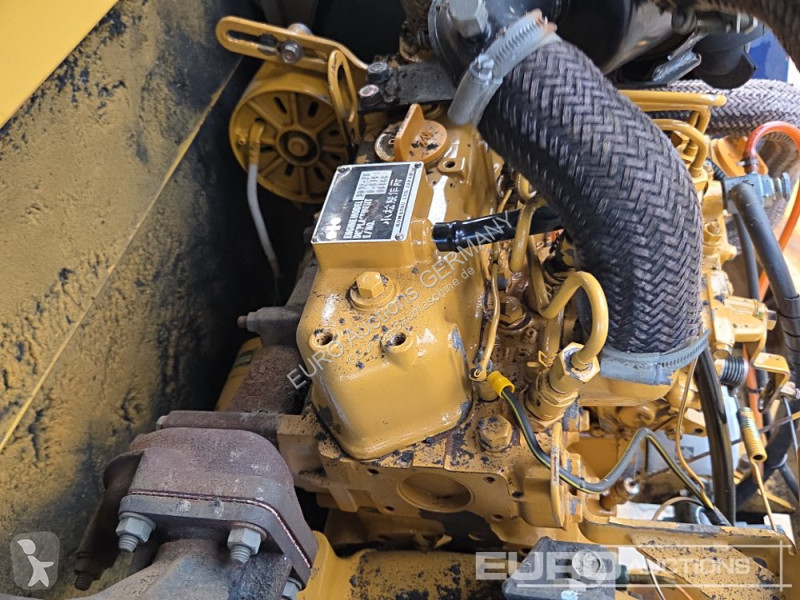 Багер Komatsu PC07-1