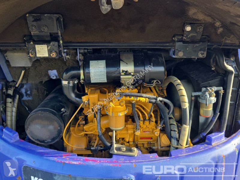 Excavator Komatsu PC28UU-2