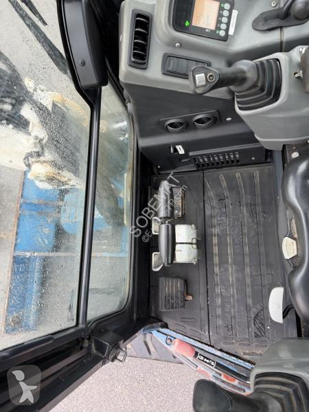 جرافة Yanmar  ViO50
