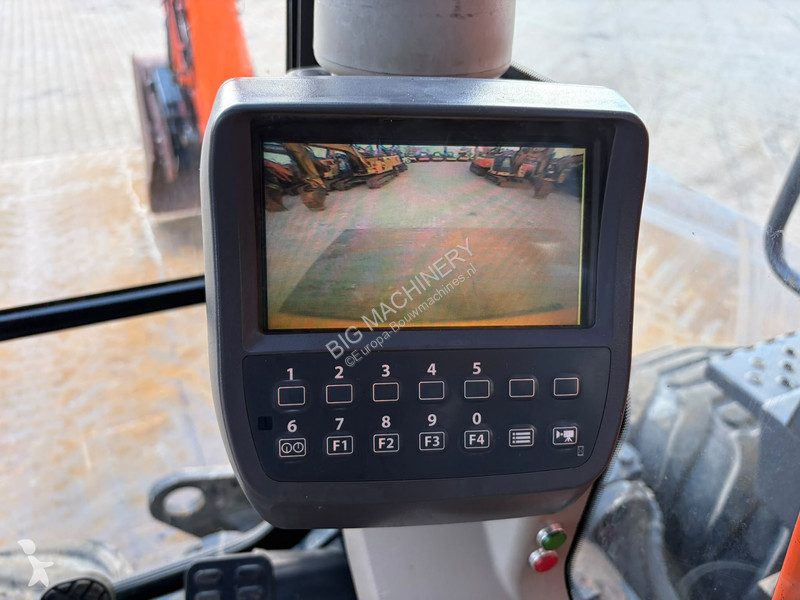 Escavadora Hitachi | Dutch Machine
