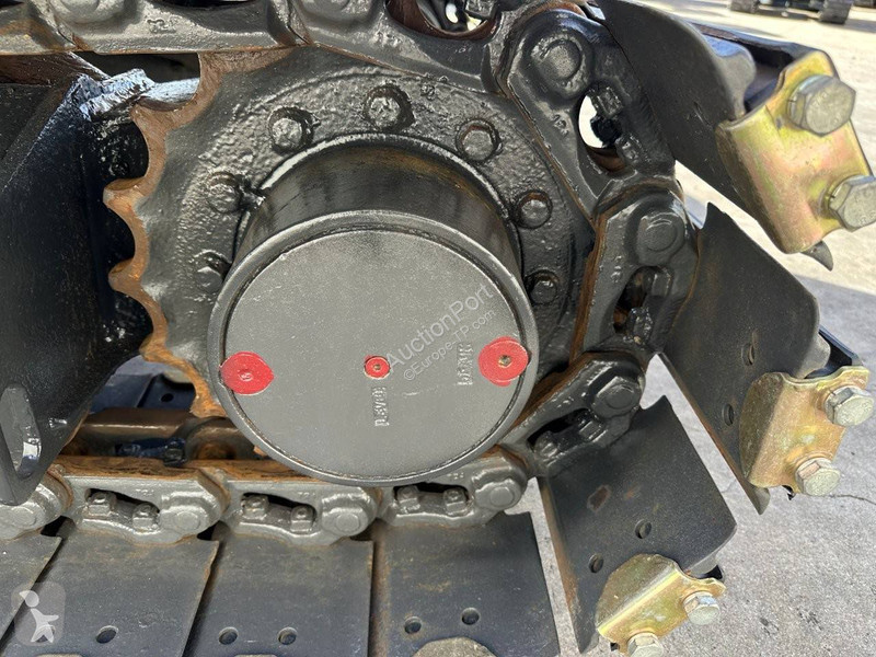 Escavadora Komatsu 7