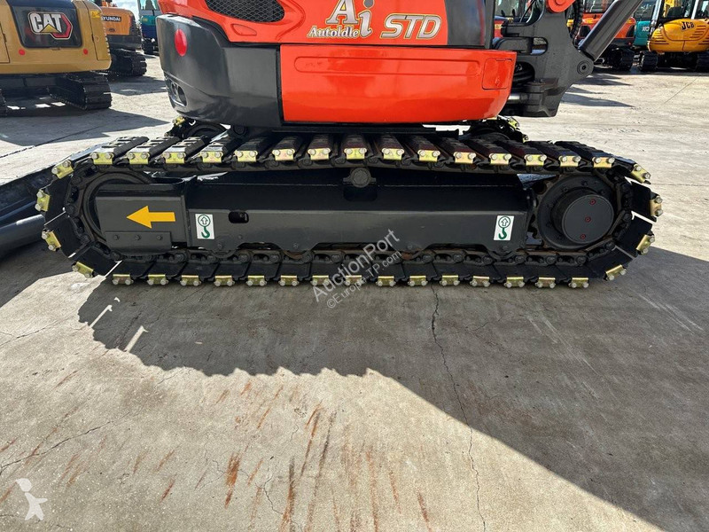 Escavadora Kubota KX155-3SZ