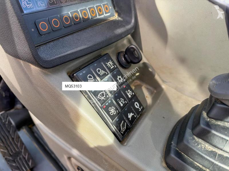 Escavadora Yanmar B110W Powertilt SW hydr. Kamera