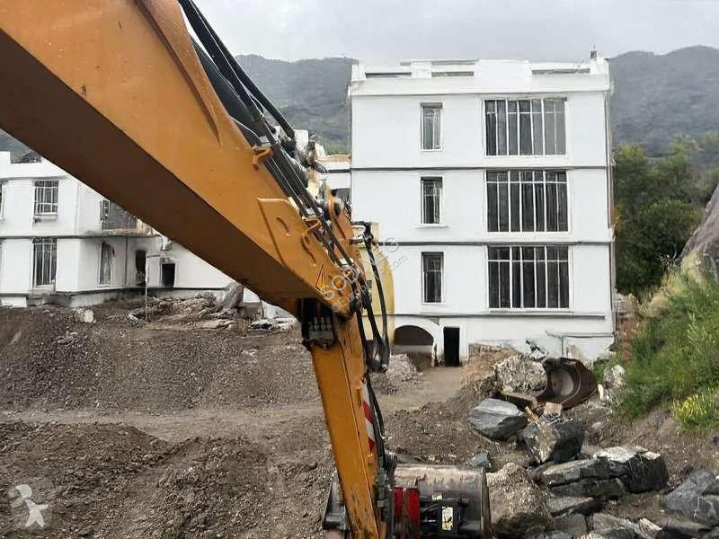 Excavadora Liebherr R COMPACT