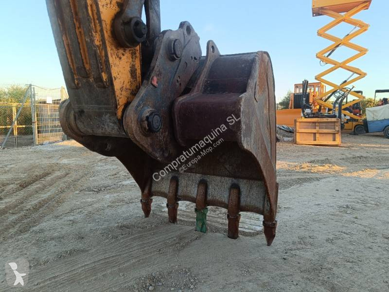 Excavadora Hyundai R220LC-9A