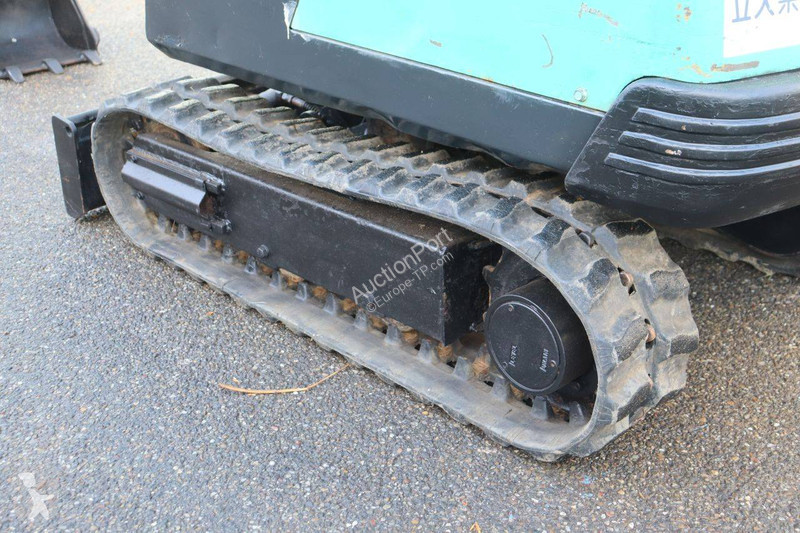 Escavadora Komatsu PC-03