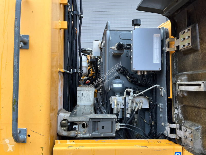 Grua Liebherr R317 Material Handler