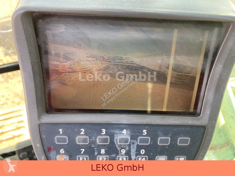 جرافة Hitachi LC3