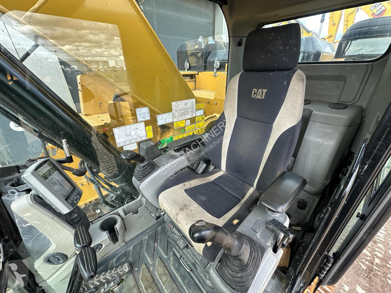 Graafmachine Caterpillar 335F L CR