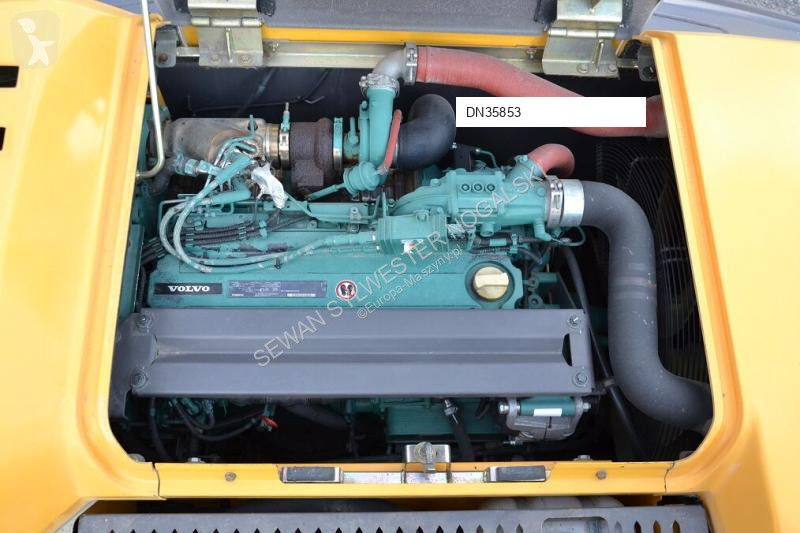 Escavadora Volvo
