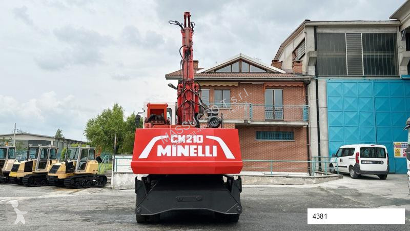 Escavatore Minelli CM210