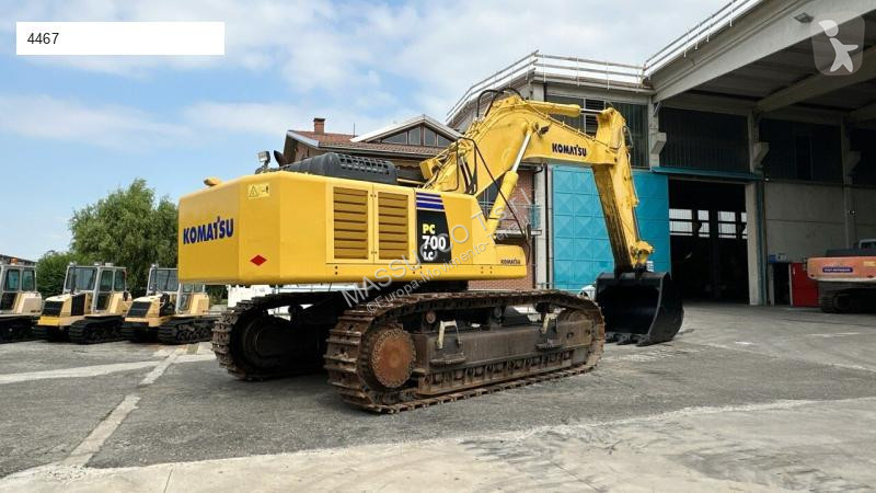 Escavadora Komatsu PC700 LC-8E0