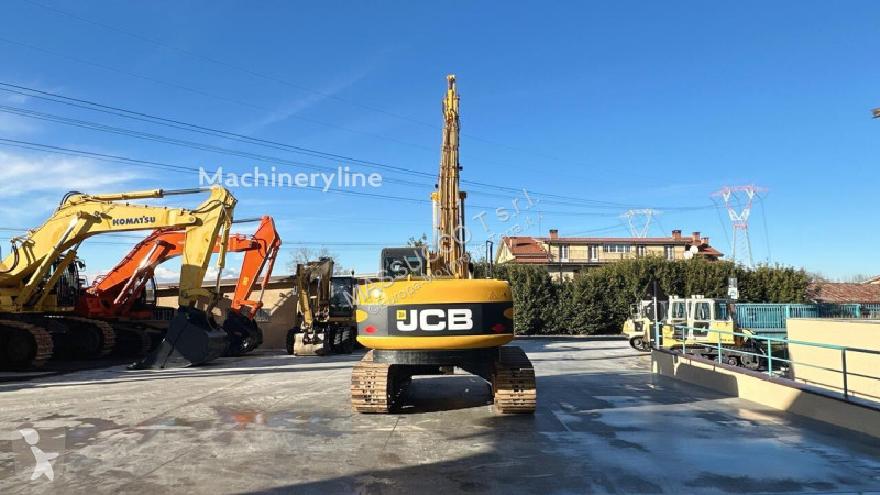 Escavatore JCB SLF