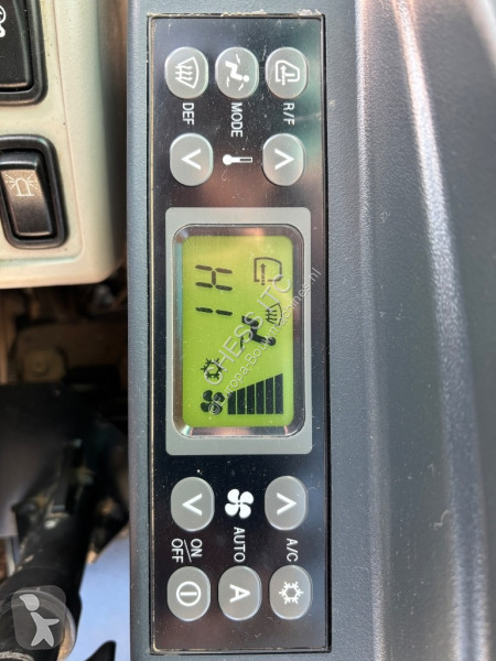 Escavadora Kobelco SK 210 LC-10 - Kobelco SK210