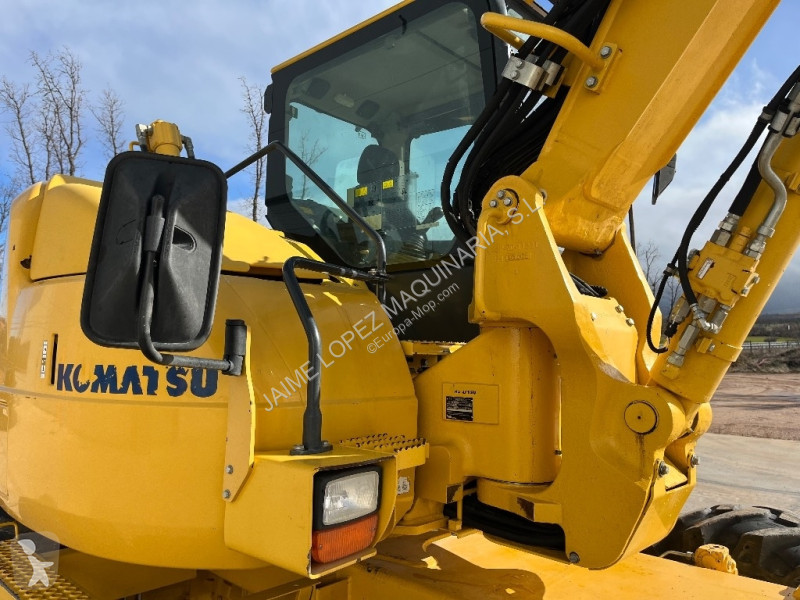 Excavator Komatsu MR-8