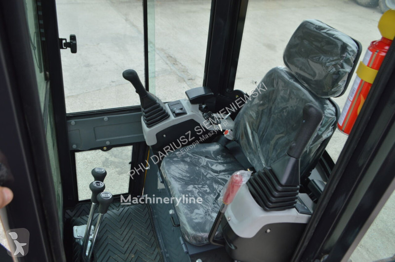 Excavator Kubota JKW-18