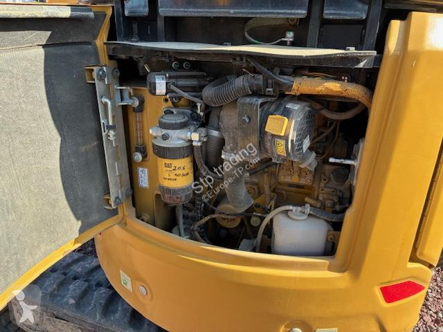 Lopatový nakládač Caterpillar  302 CR
