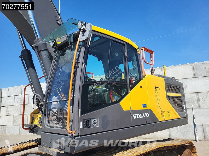 Graafmachine Volvo C300 L NOVATRON GPS