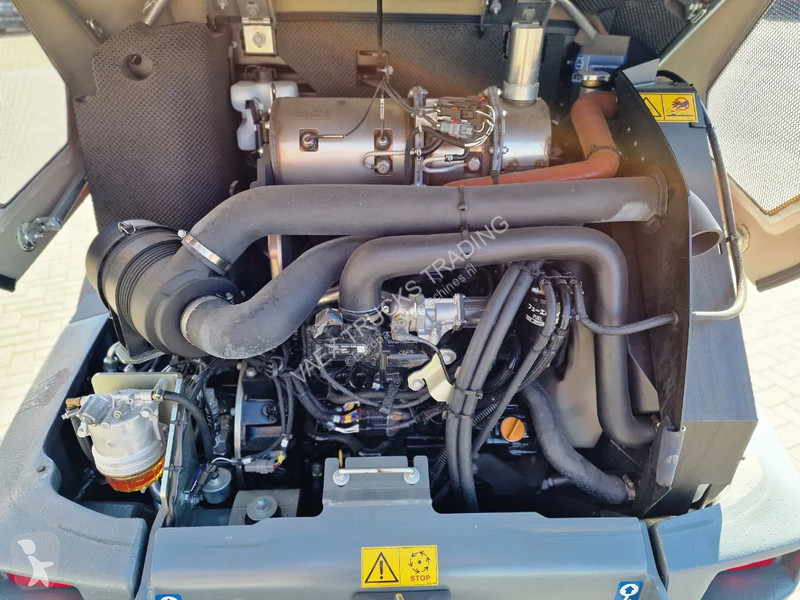 مُحمّلة Liebherr L506 compact - New - Bucket +...