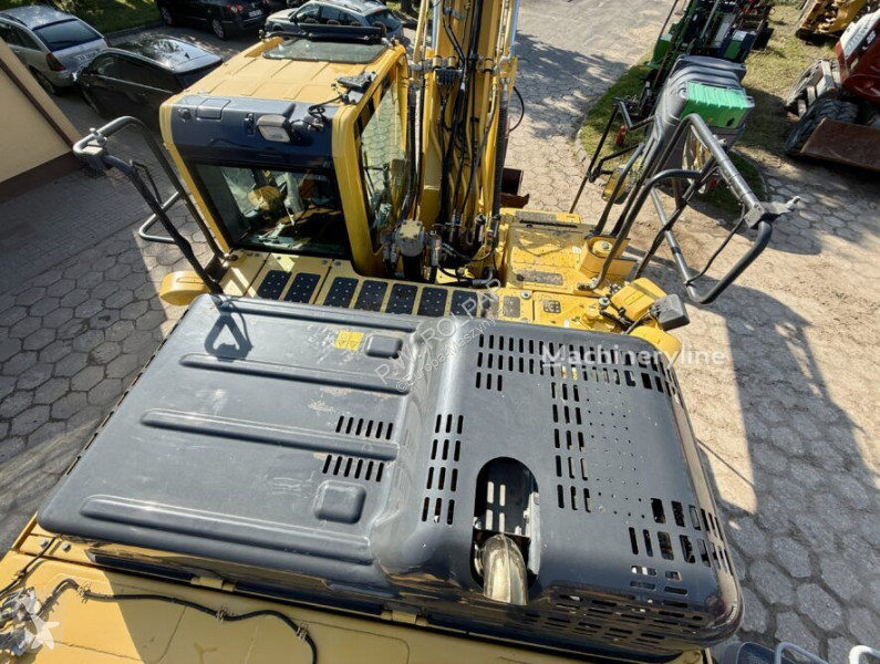 Excavator Komatsu -11 ENGCON 2x buckets