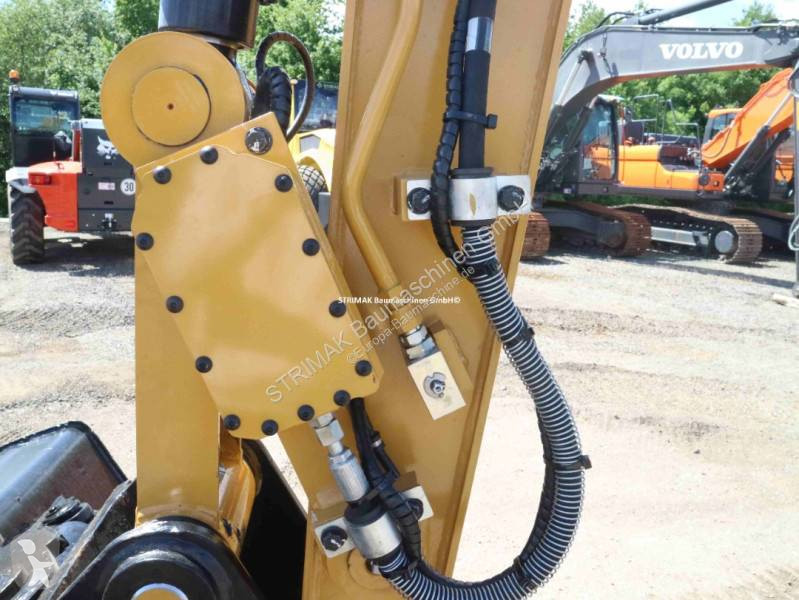 Escavatore Caterpillar 323 LR