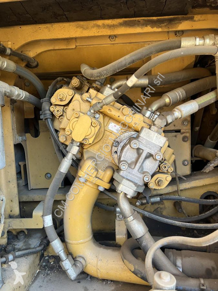Escavatore Caterpillar LN