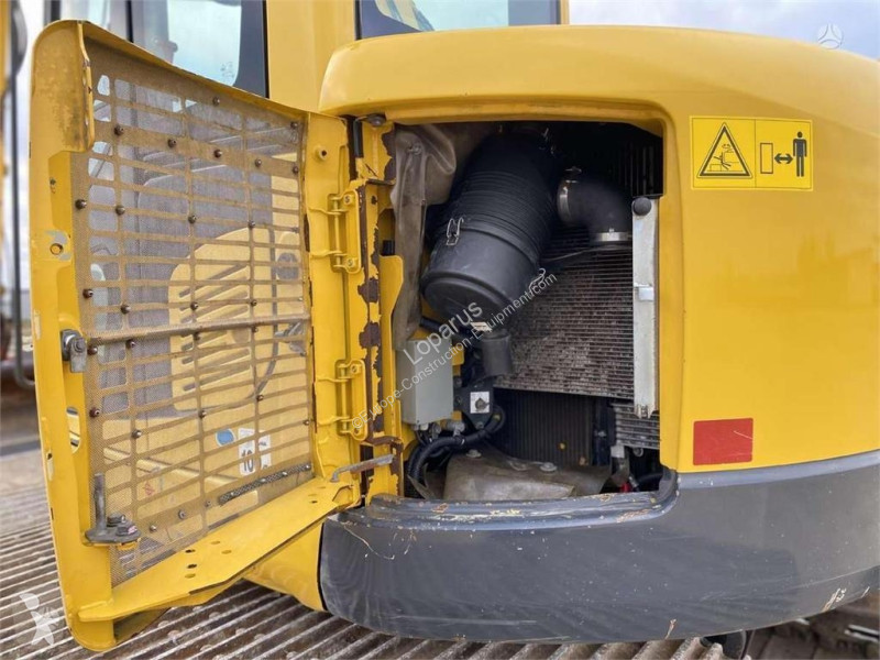 Escavadora Komatsu 138 US-8 BOGMASTER