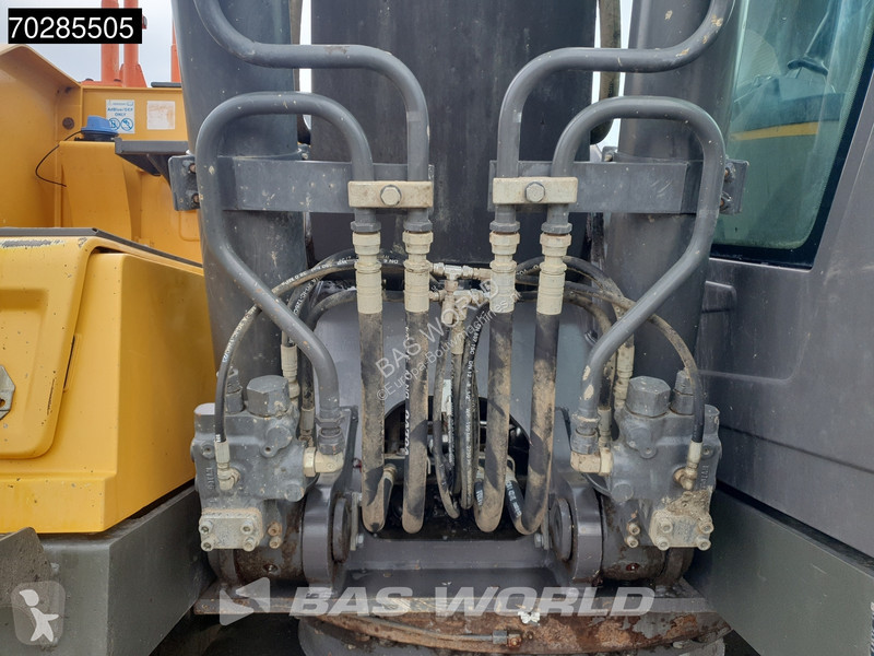 Graafmachine Volvo C220  Select