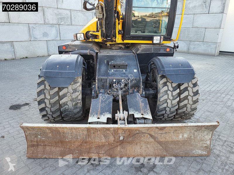 Escavadora JCB HD110W T4F HYDRADIG