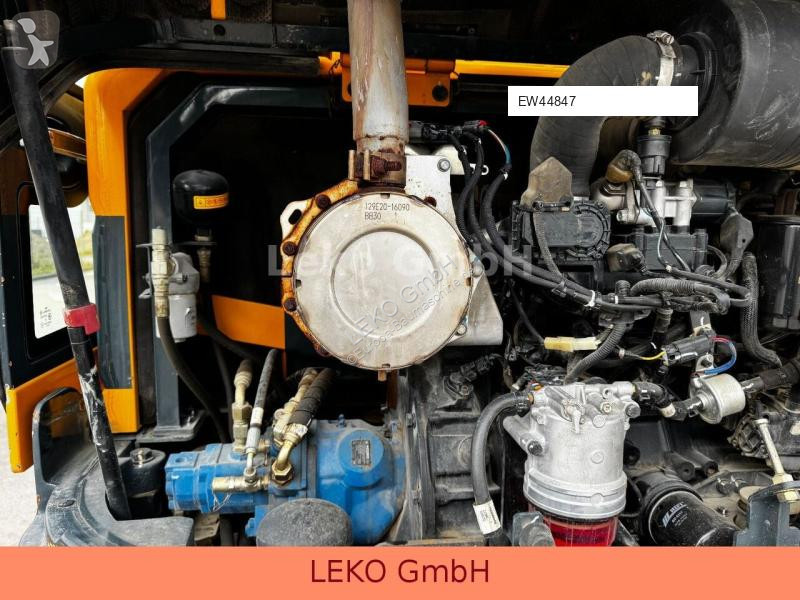 Skovl Hyundai Robex 55W-9A Mit Drei Löffeln