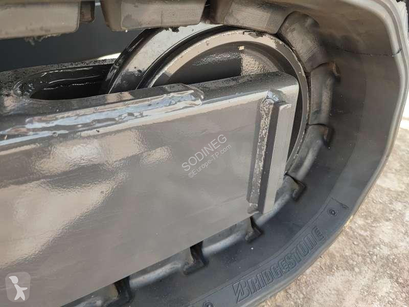 Escavadora Kato  VXE HD 17