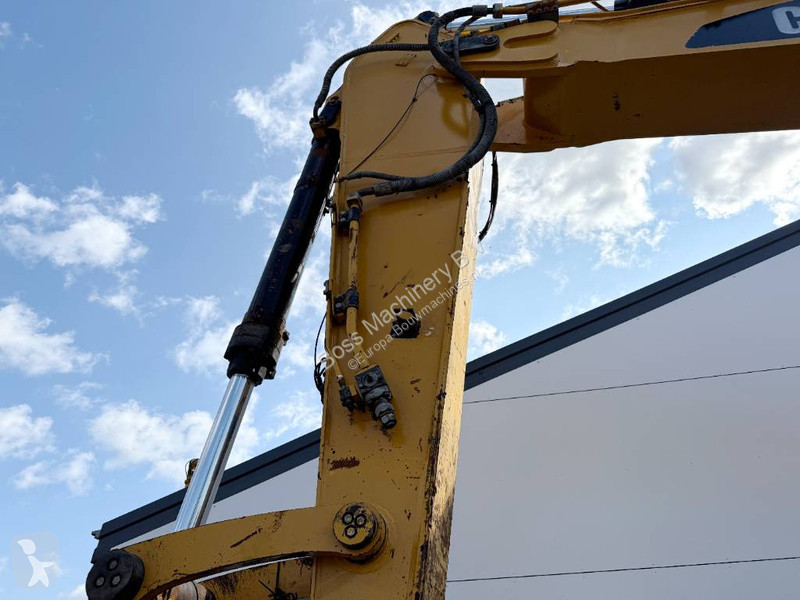 Excavator Caterpillar - German Machine /...