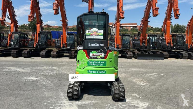 Escavatore LiuGong 9027FE