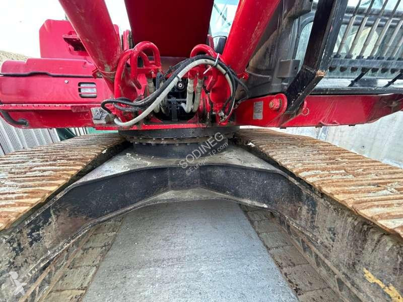 Escavadora Hitachi