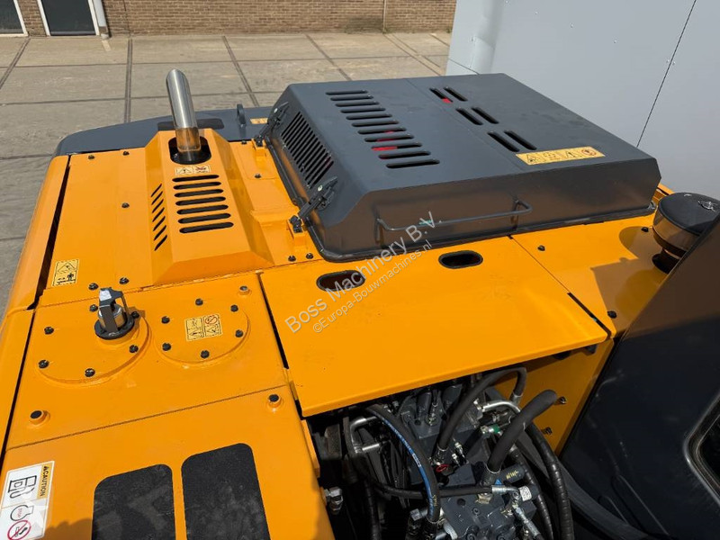 Escavadora Hyundai R215L Smart Plus *2025...